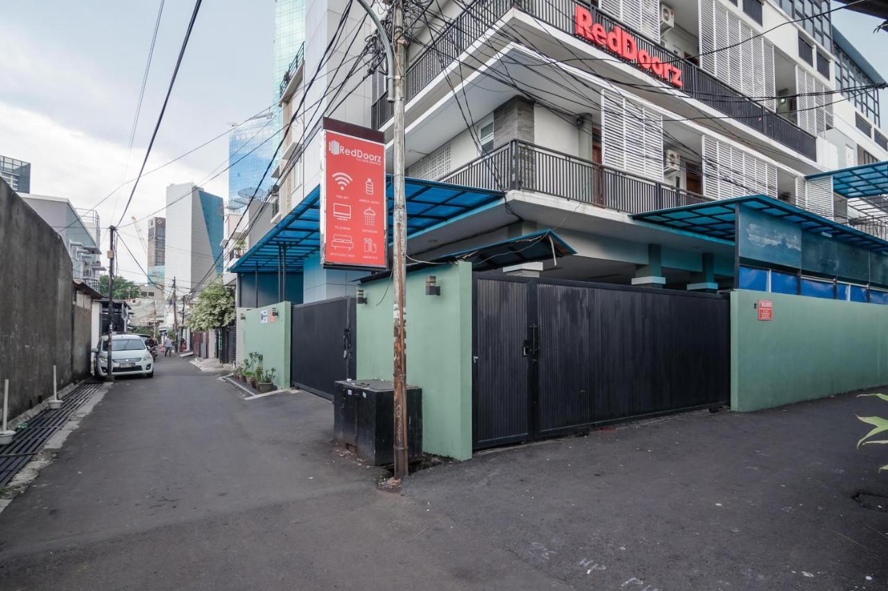 Reddoorz Plus Near Semanggi Jakarta Eksteriør billede
