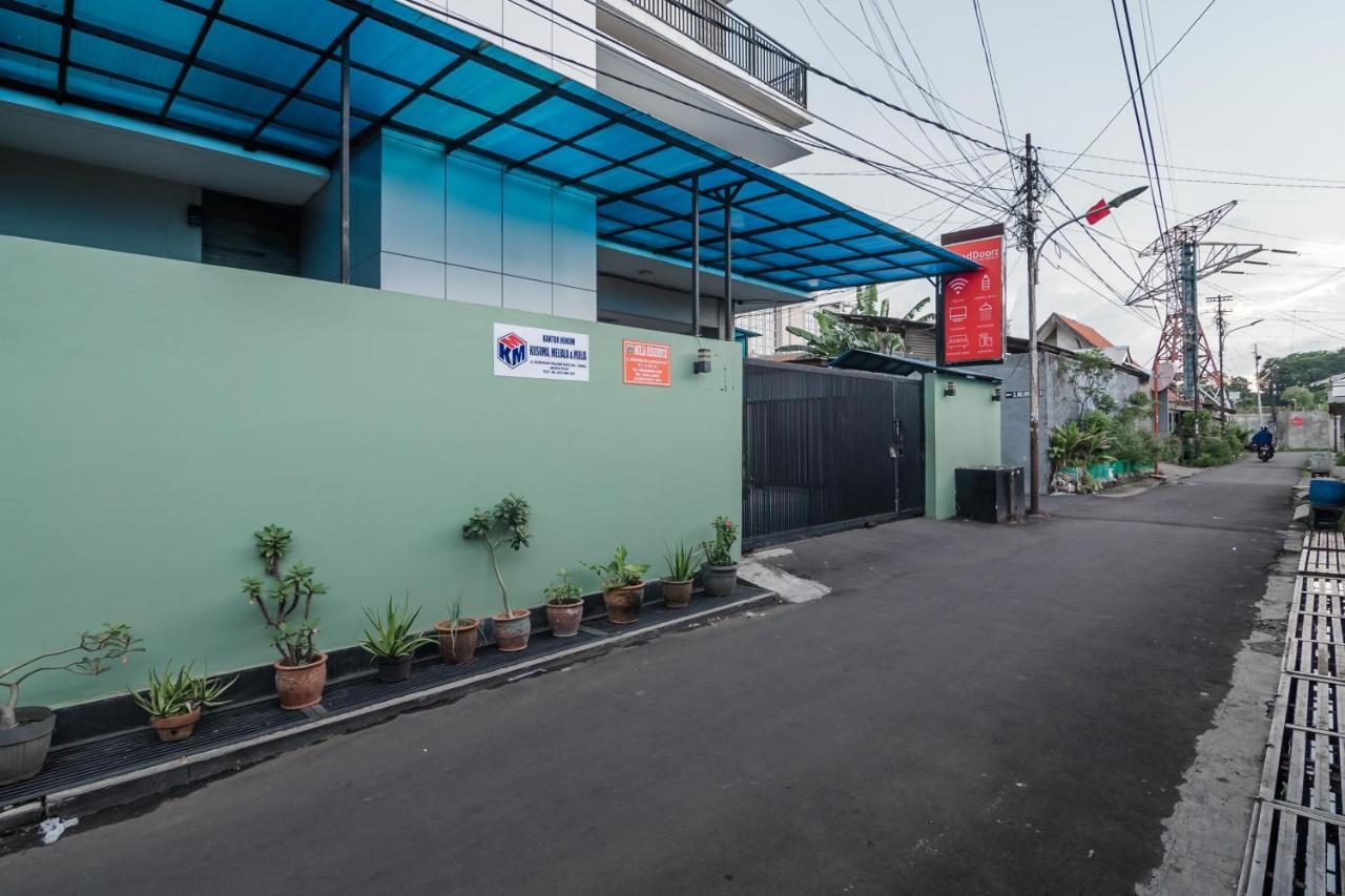 Reddoorz Plus Near Semanggi Jakarta Eksteriør billede